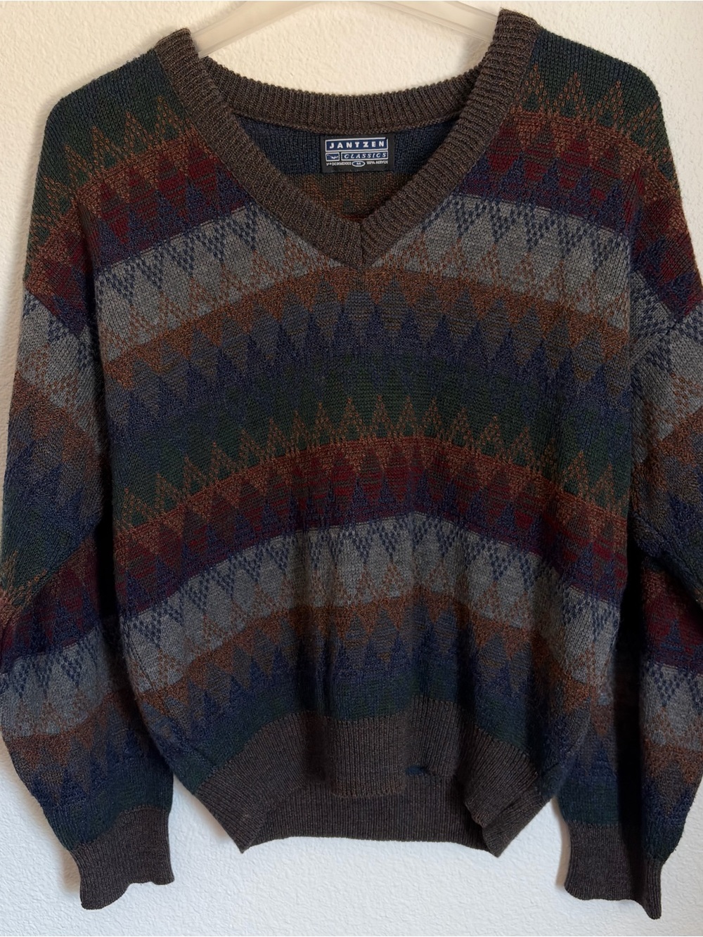 Vintage Jantzen Classic V-Neck Multicolor Patterned Men's Sweater